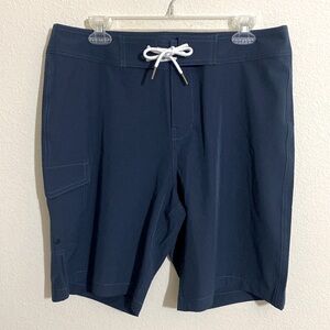 NWOT GOODTHREADS Men’s Light Weight Shorts Size 34